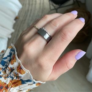Oura ring gen 2, silver heritage model size 8